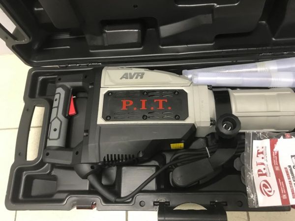 Молоток отбойный PIT GSH90-C1