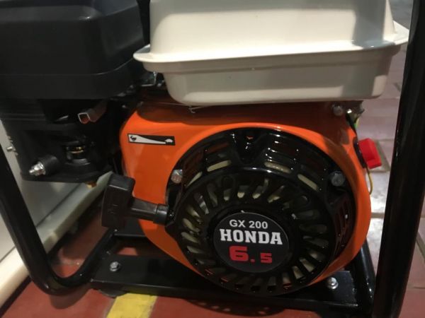 Купить Бензиновая мотопомпа HERZ WP-60C Москва