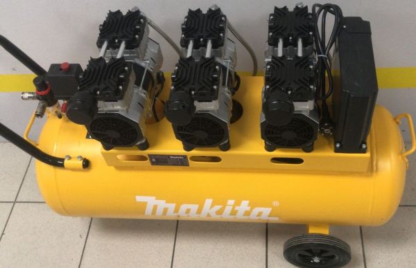Компрессор безмасляный Makita MAC 700/3А BW