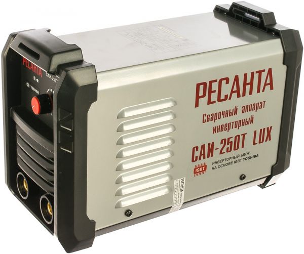 Сварочный инвертор РЕСАНТА САИ 250Т LUX