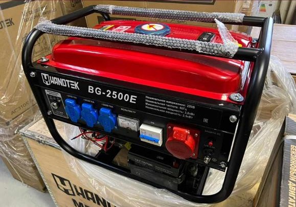 Генератор Handtek  BG-2500 Е