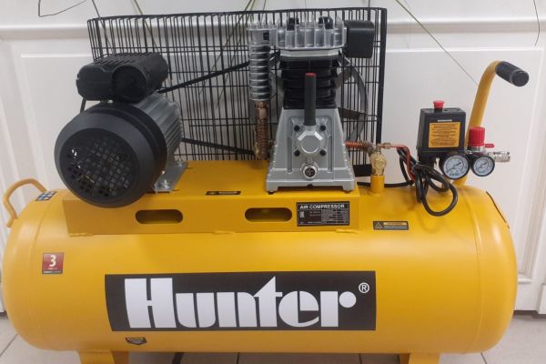 Компрессор HUNTER AC 650/120 АВ