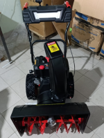 Снегоуборщик HARD WORKER  ST 610EFP PREMIUM