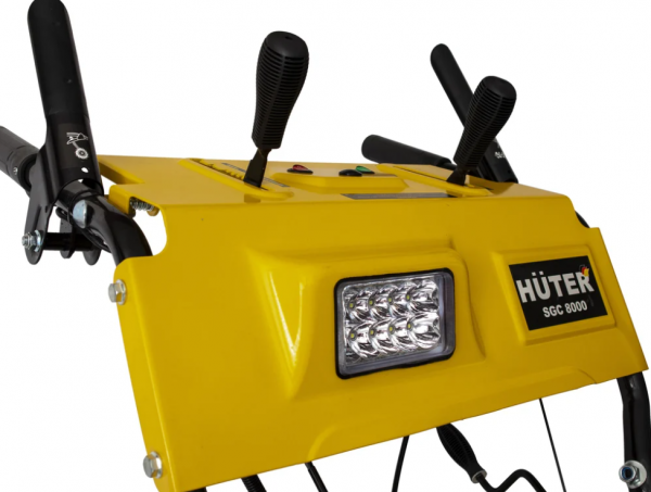 Снегоуборщик Huter SGC 8000