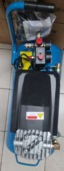 Компрессор MAKITA MAC-50 А
